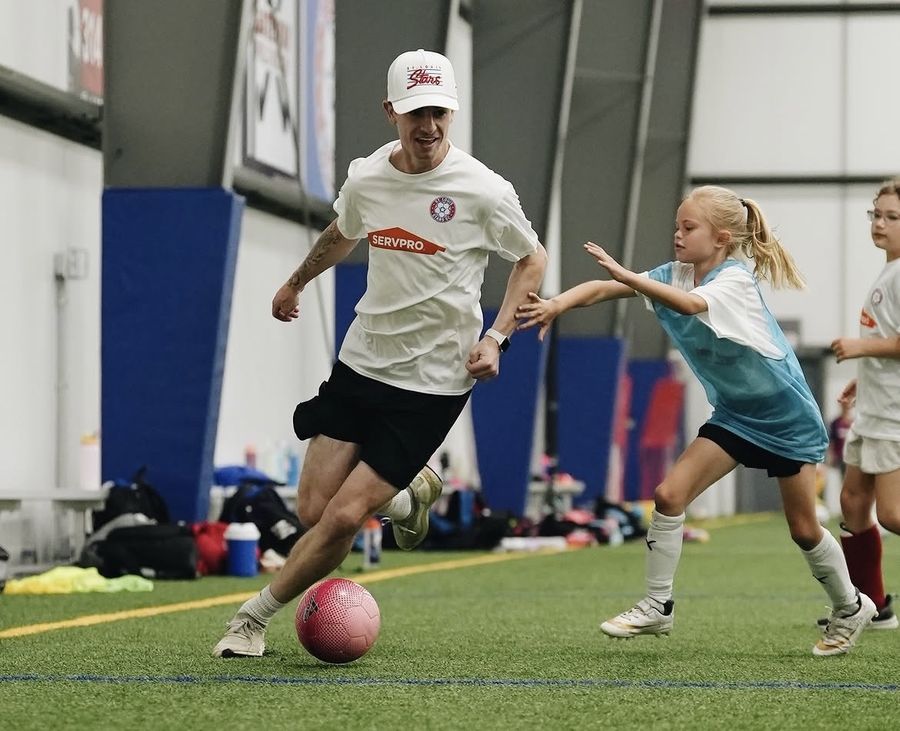 TNT Soccer session at STL Turf Box